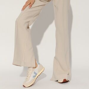 Veja Rio Branco Alveomesh Sneaker